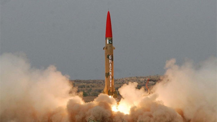 গজনভি ক্ষেপণাস্ত্রের সফল পরীক্ষা চালাল পাকিস্তান