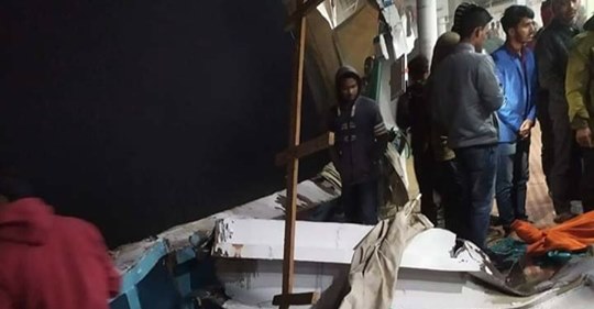 দুই লঞ্চের সংঘর্ষের ফারহান লঞ্চের চালক-মাস্টারকে গ্রেফতার ও লঞ্চ জব্দের নির্দেশ
