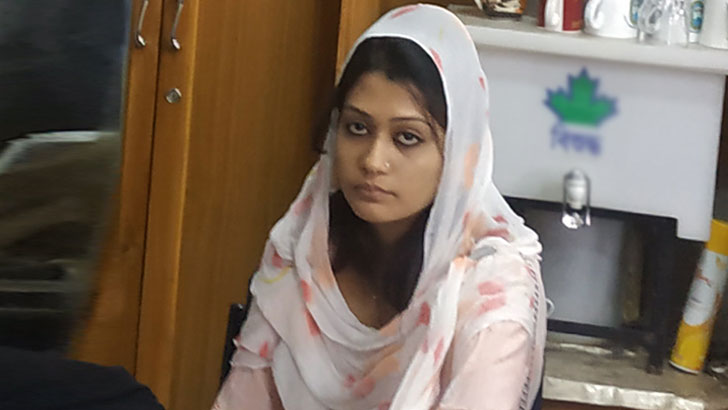 মিন্নির আদালত বদলের আবেদন খারিজ