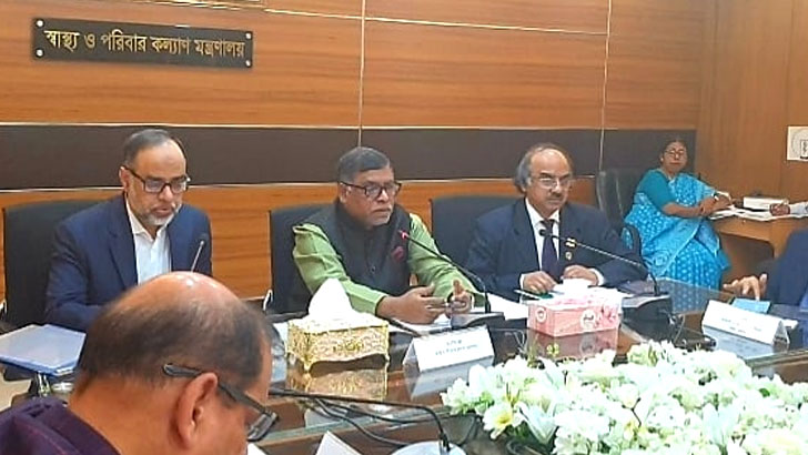 জ্বর নিয়ে যানবাহনে ভ্রমণ করবেন না:স্বাস্থ্যমন্ত্রী