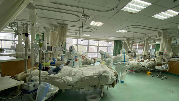 ক‌রোনায় মি‌নি‌টে আক্রান্ত দুজন, প্রতি দু’ঘণ্টায় মৃত্যু ৩ জনের