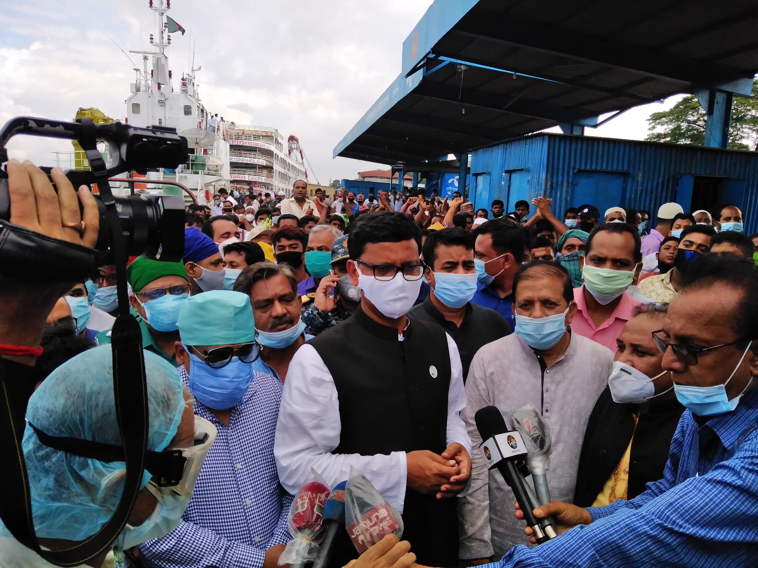 ঢাকা-বরিশাল নৌ পথের সমস্যাগুলো পর্যবেক্ষণ করেছি – নৌ প্রতিমন্ত্রী