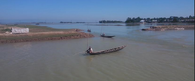 ধর্মপাশায় পাউবোর ২৫ লাখ টাকার বাঁধ কেটে মাছ ধরার অভিযোগ