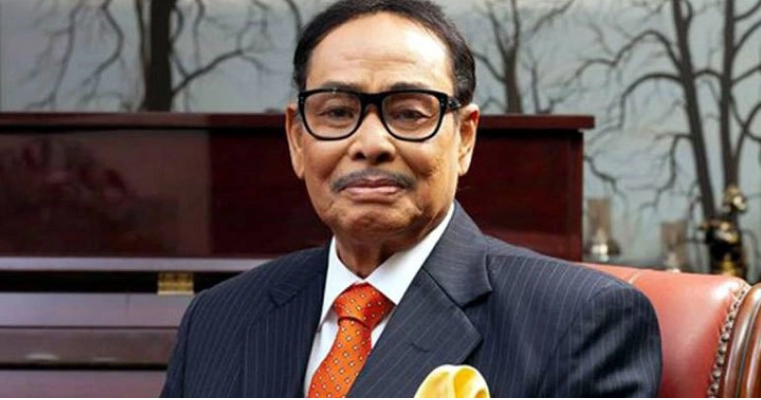 চট্টগ্রামে মেজর মঞ্জুর হত্যায় এরশাদকে অব্যাহতি