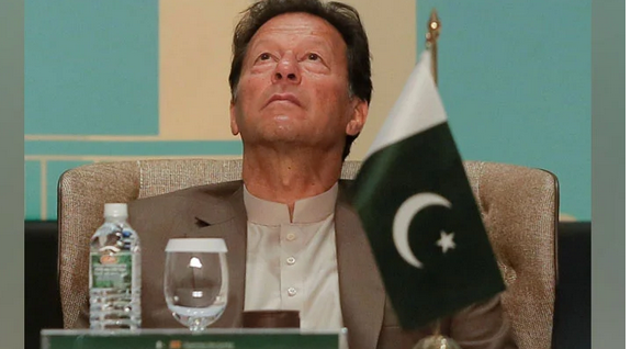 সিনেট নির্বাচনে বড় ধাক্কার পর আস্থা ভোটের মুখে ইমরান খান