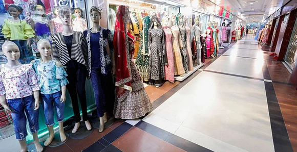কাল থেকে খুলছে শপিংমল ও দোকানপাট