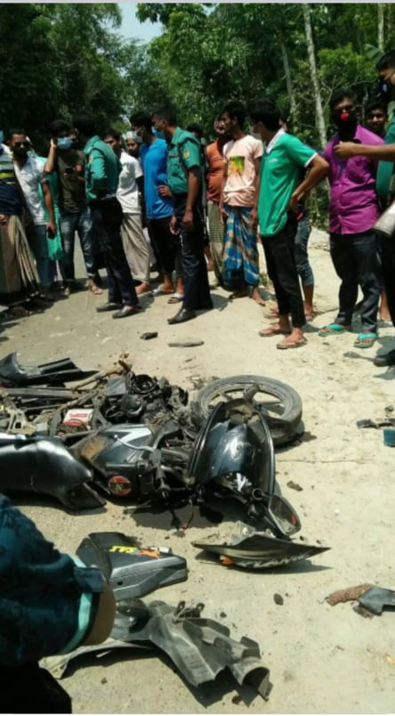 বরিশালে ট্রলি ও মোটর  সাইকেল দুর্ঘটনায় নিহত-২