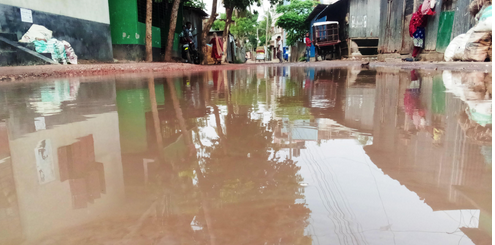বরিশাল সিটিতে সামান্য বৃষ্টি হলেই জলাবদ্দতার সৃষ্টি হয়