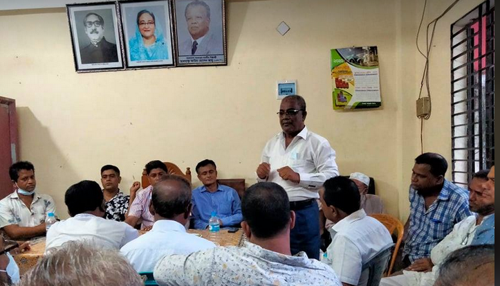 ঝালকাঠি সদর উপজেলার বিনয়কাঠী ইউনিয়নে উপজেলা চেয়ারম্যানের ছবি ভাংচুরের প্রতিবাদে প্রতিবাদ সভা অনুষ্ঠিত