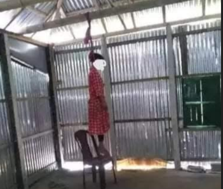 মধুপুরে এক গৃহবধুর রহস্য জনক মৃত্যু ঝুলন্ত লাশ উদ্ধার