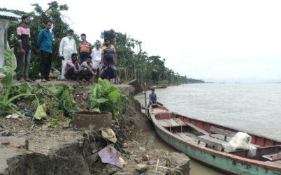 মেঘনার ভাঙ্গনে দিশেহারা হিজলা-তলিয়ে যাচ্ছে হিজলার নির্ম্মঞ্চল (ভিডিওসহ)