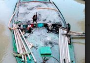 ধর্মপাশা ও মধ্যনগর উপজেলায় ড্রেজার দিয়ে বালু উত্তোলনের হিরিক:ভাঙ্গনে বিলীন হচ্ছে বসত বাড়ী