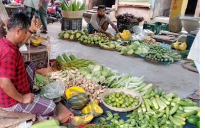 বরিশালের বাজারগুলোতে নিত্যপ্রয়োজনীয় পণ্যের দাম ঊর্ধ্বমুখী