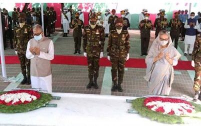 বঙ্গবন্ধুর সমাধিতে রাষ্ট্রপতি-প্রধানমন্ত্রীর শ্রদ্ধা