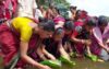 বরিশাল দুর্গাসাগরে পুণ্যার্থীর ঢল