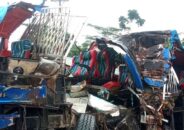 বরিশালে সড়ক দুর্ঘটনায় নিহত ১২ আহত ২০