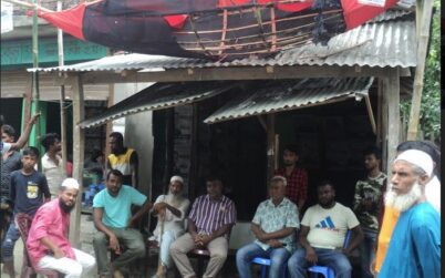 জয়নগরে নৌকারয় আগুন-পুরছে প্রচারনা ক্যাম্প
