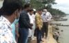 হিজলা রক্ষা বাঁধে ঠিকাদারের নয়-ছয় পানি উন্নয়ন বোর্ড উদাসিন