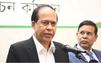 নির্বাচনে কাউকে ধরে বেঁধে আনব না-সিইসি
