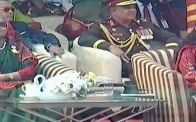 প্যারেড স্কয়ারে কুচকাওয়াজ প্রত্যক্ষ করলেন প্রধানমন্ত্রী