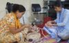 কলাগাছের আঁশের সুতায় স্বপ্ন বুনছেন পাহাড়ের নারীরা