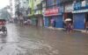 হাটু পানির নিচে বরিশাল নগরী