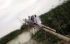 বাউশিয়ার চরবাসির জীবনমান উন্নয়নের আশ্বাস চেয়ারম্যান এনায়েত হোসেনের