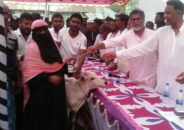 হিজলায় অসহায় ও দরিদ্রদের মাঝে অর্ধশত গরু বিতরণে রহমান এন্ড নেছা ফাউন্ডেশ