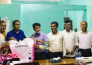 উজিরপুরে জাগ্রত অগ্রপথিকের উদ্যোগে হস্তিশুন্ড এইচ এম মাধ্যমিক বিদ্যালয়ে খেলার জার্সি বিতরন