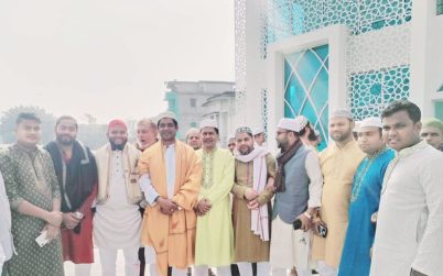 মঠবাড়িয়া কেন্দ্রীয় মডেল মসজিদে’র উদ্বোধন করা হয়