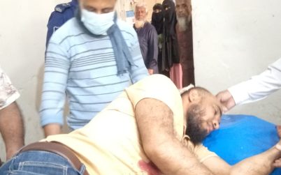 হিজলায় জুয়ারির হামলায় ২ পুলিশ আহত, জুয়ারি পলাতক