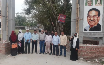 বাবুগঞ্জে কলেজের তোরণ উদ্বোধনের অপেক্ষায়