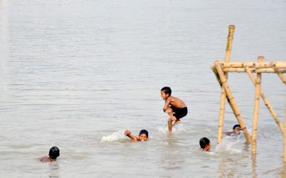 দেশের তাপমাত্রা ৪০ ডিগ্রি পর্যন্ত উঠতে পারে