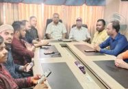 চট্টগ্রাম এর সন্দ্বীপে কপোতাক্ষ ফেরীর মাস্টার ও ইঞ্জিন ইনচার্জের সাথে স্থানীয় সাংবাদিক নেতৃবৃন্দের মতবিনিময় সভা অনুষ্ঠিত