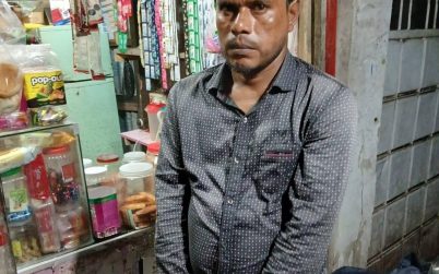 বরিশালে আইনজীবীর সহকারি ইয়াবাসহ গ্রেপ্তার