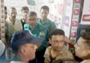 বরিশালে আওয়ামী লীগের পাচ সেকেন্ডে মশার মিছিল, ৫ জনকে পুলিশে সোপর্দ
