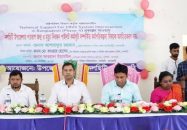বরিশালে ইউএনওর সভাকক্ষে ওসির উপস্থিতে হামলা জানেন না প্রশাসন