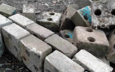 বরিশাল রাতে আধারে শহর রক্ষা বাঁধের ব্লক লুট