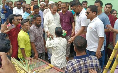 বরিশালে তারেক রহমানের ৩১ দফার গণসংযোগ ও লিফলেট বিতরণ