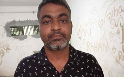 নগরীতে ফের মূর্তিমান আতঙ্ক হয়ে উঠেছে সন্ত্রাসী নাক কাটা রুবেল