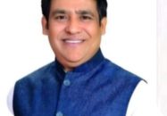 কবি নজরুল ইসলামের ১২৭ তম জন্মবার্ষিকী সম্মাননা পেলেন বাবুগঞ্জের কৃতি সন্তান ইকবাল হোসেন,তাপস