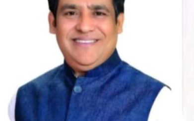 কবি নজরুল ইসলামের ১২৭ তম জন্মবার্ষিকী সম্মাননা পেলেন বাবুগঞ্জের কৃতি সন্তান ইকবাল হোসেন,তাপস