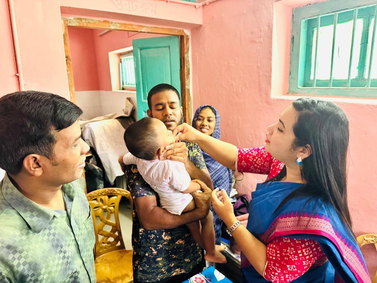 বাবুগঞ্জে জাতীয় ভিটামিন ‘এ’ প্লাস ক্যাম্পেইনের উদ্বোধন,