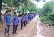 মধুপুরে তৃতীয় শ্রেনীর ছাত্রীকে ধর্ষণচেষ্টা, অভিযুক্তের শাস্তির দাবিতে মানববন্ধন