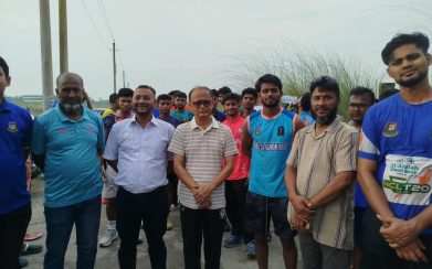 বরিশালে জাতীয় ও মাইনর ক্রিকেট লীগের অনুশীলন ক্যাম্প পরিদর্শন